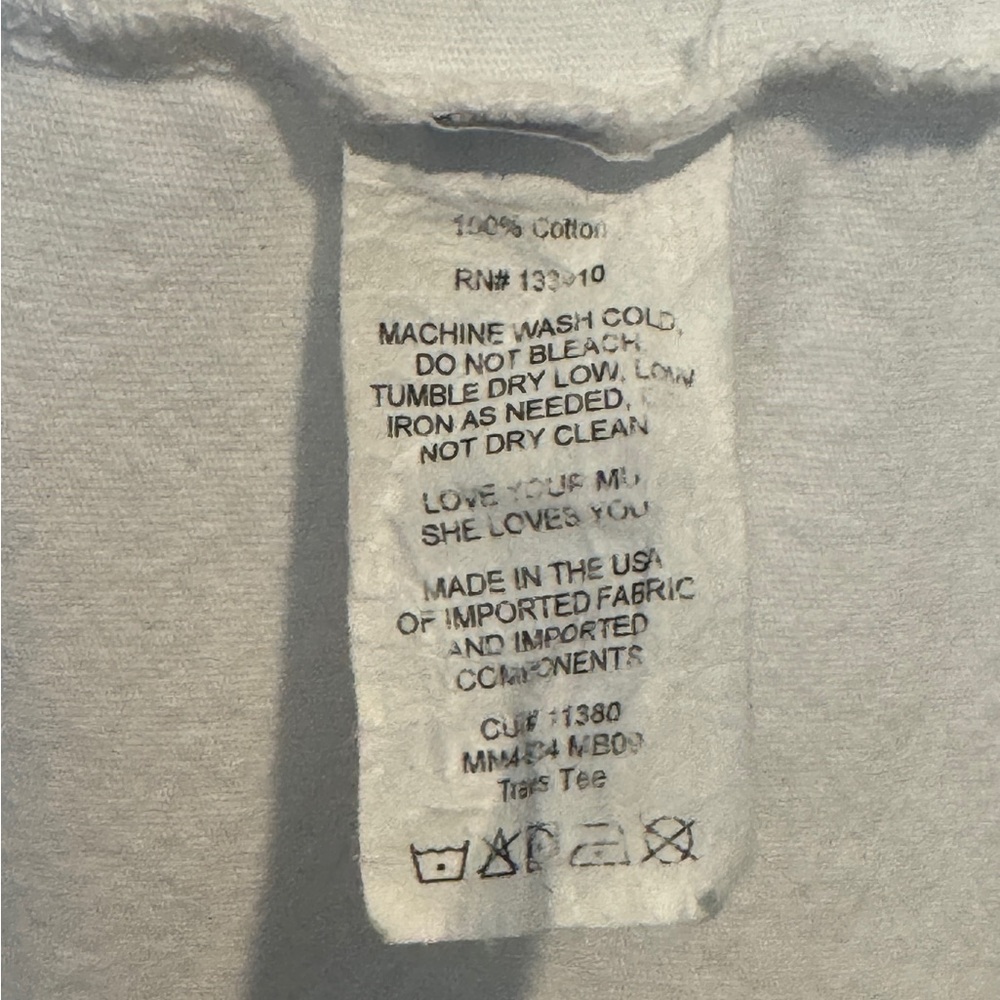 Show me your MuMu White Graphic Tee with Blue Print - Picture 9 of 9